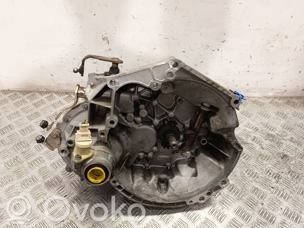 Peugeot 106 Scatola del cambio manuale a 5 velocità