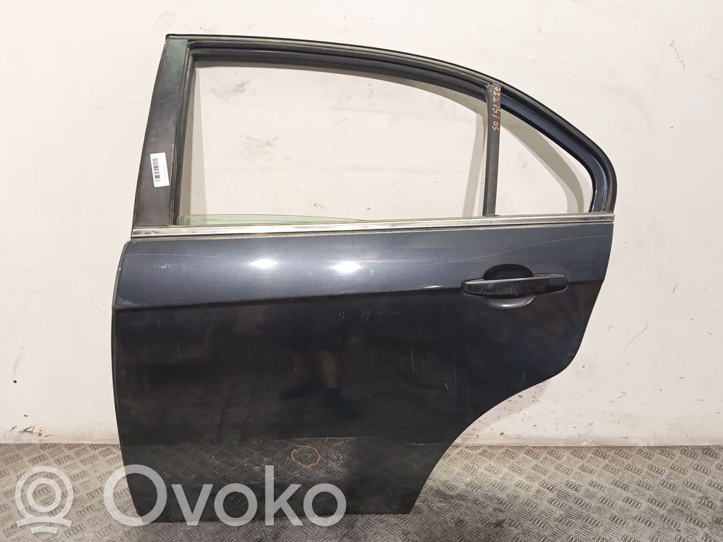 Puerta trasera   96635657
