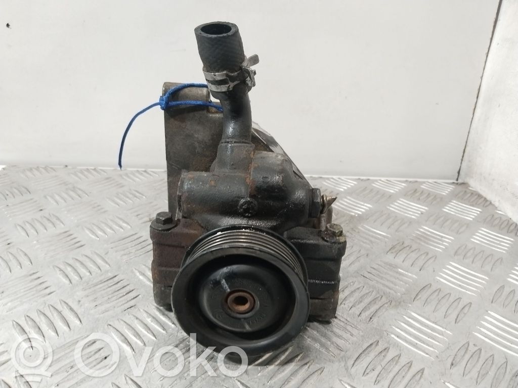 Pompe direction assistée   2S6E3A733AA