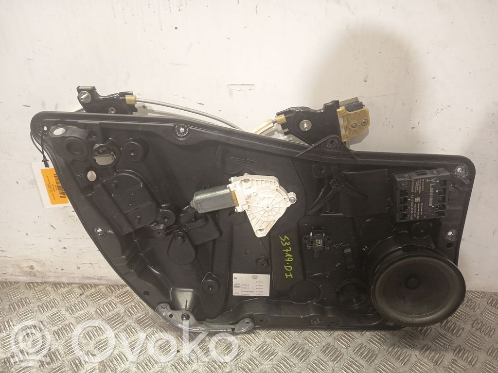 Mazda 2 Macara geam față manuală