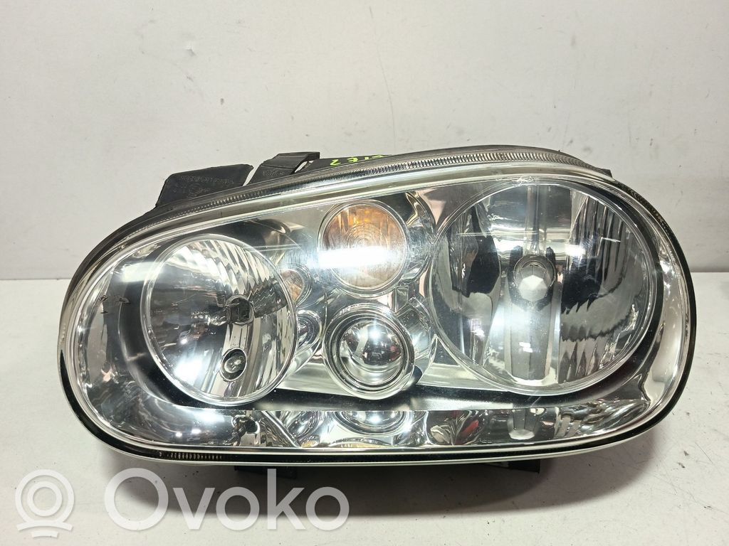 Volkswagen Golf SportWagen Faro/fanale