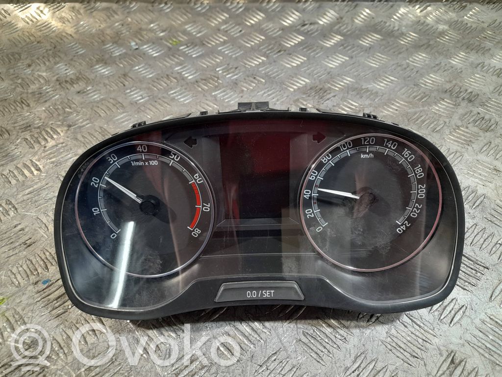 Skoda Fabia Mk3 (NJ) Spidometras (prietaisų skydelis) 