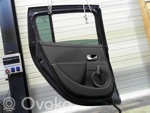Renault Clio III Galinės durys 