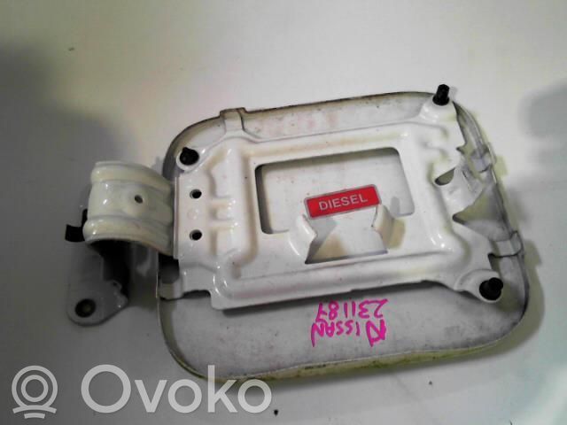Nissan Qashqai Klapka wlewu paliwa 