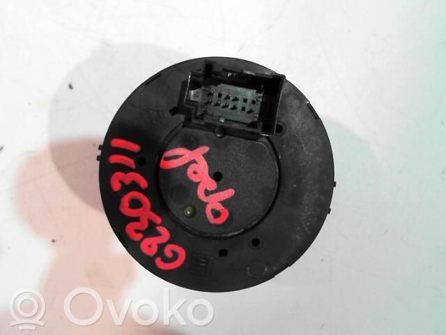 Opel Corsa D Light switch 