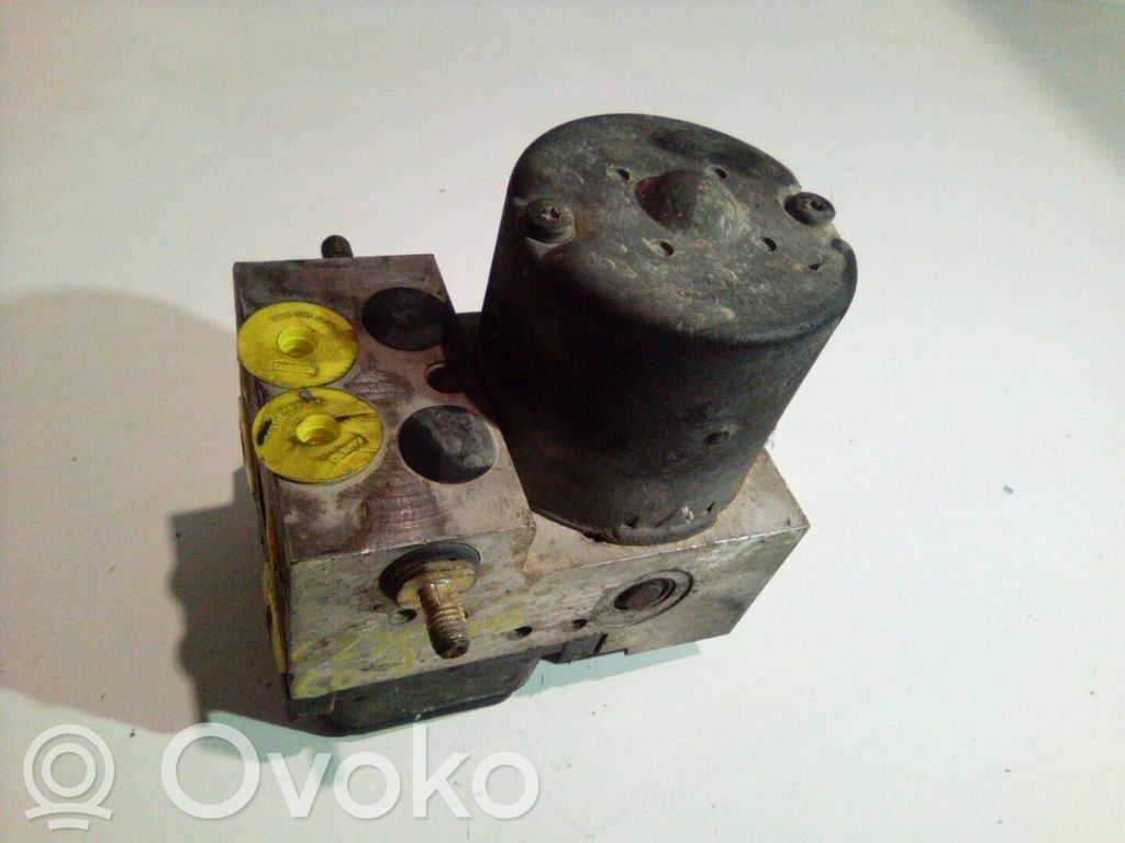 Peugeot 607 ABS Pump 