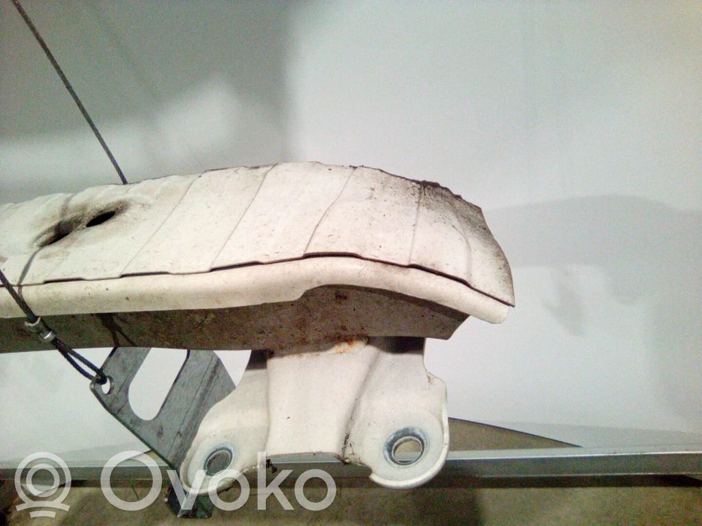 Volvo C30 Travesaño del parachoques trasero 
