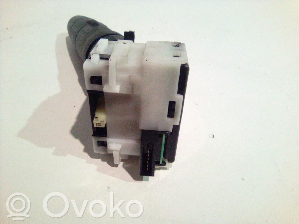 Nissan Note (E11) Indicator stalk 