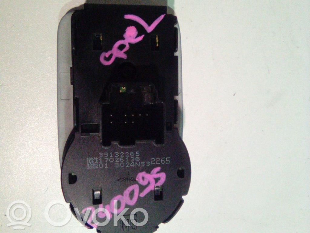 Opel Crossland X Light switch 