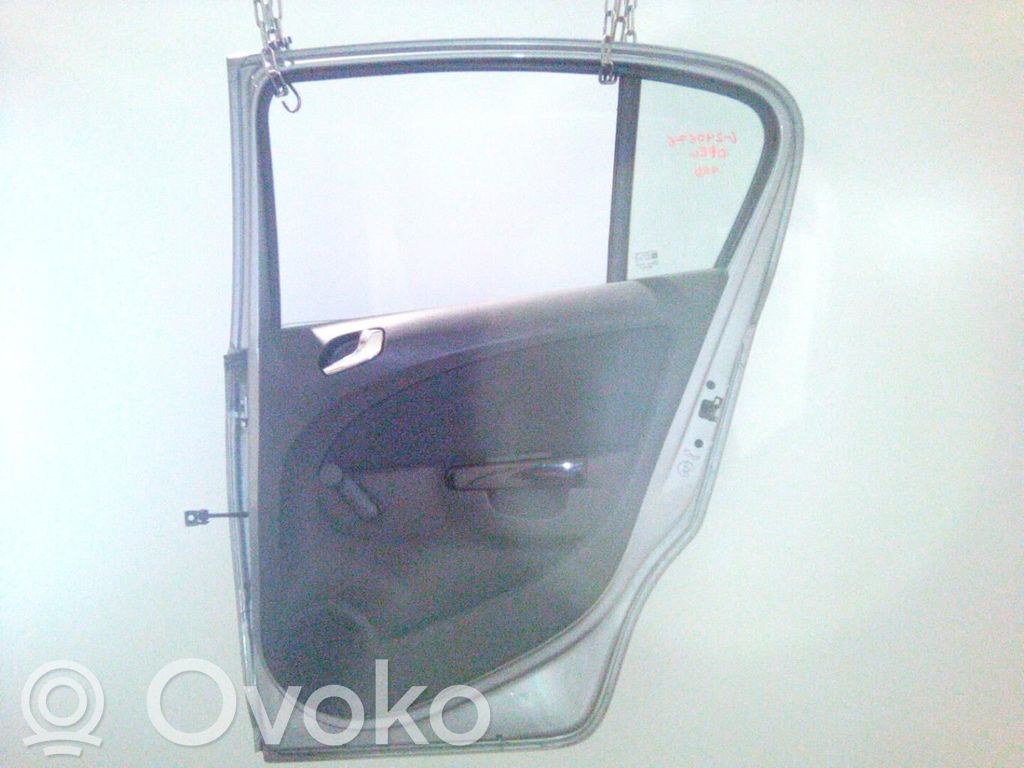 Opel Corsa D Galinės durys 