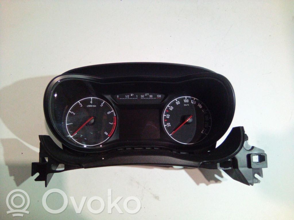 Opel Corsa E Speedometer (instrument cluster) 
