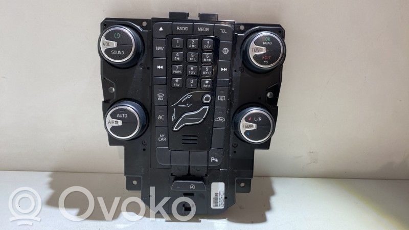 Volvo V40 Climate control unit 