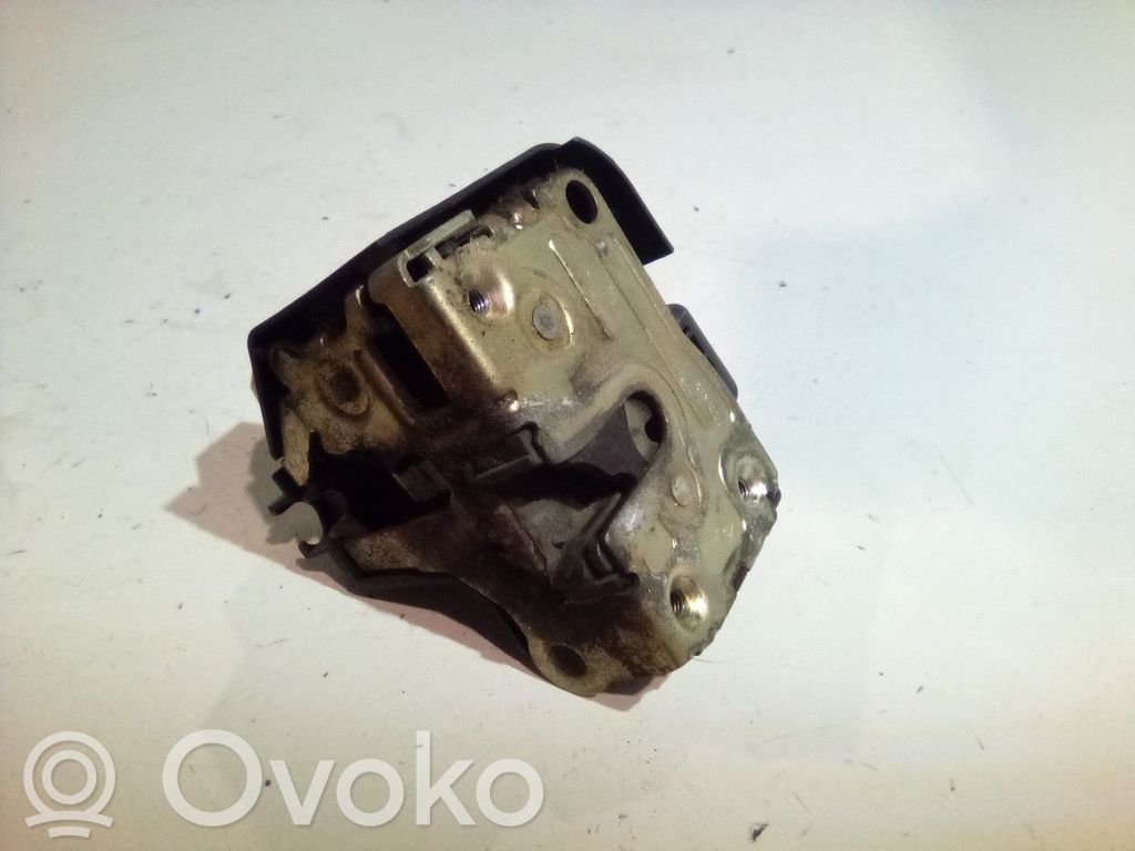 Renault Clio II Etuoven lukko 