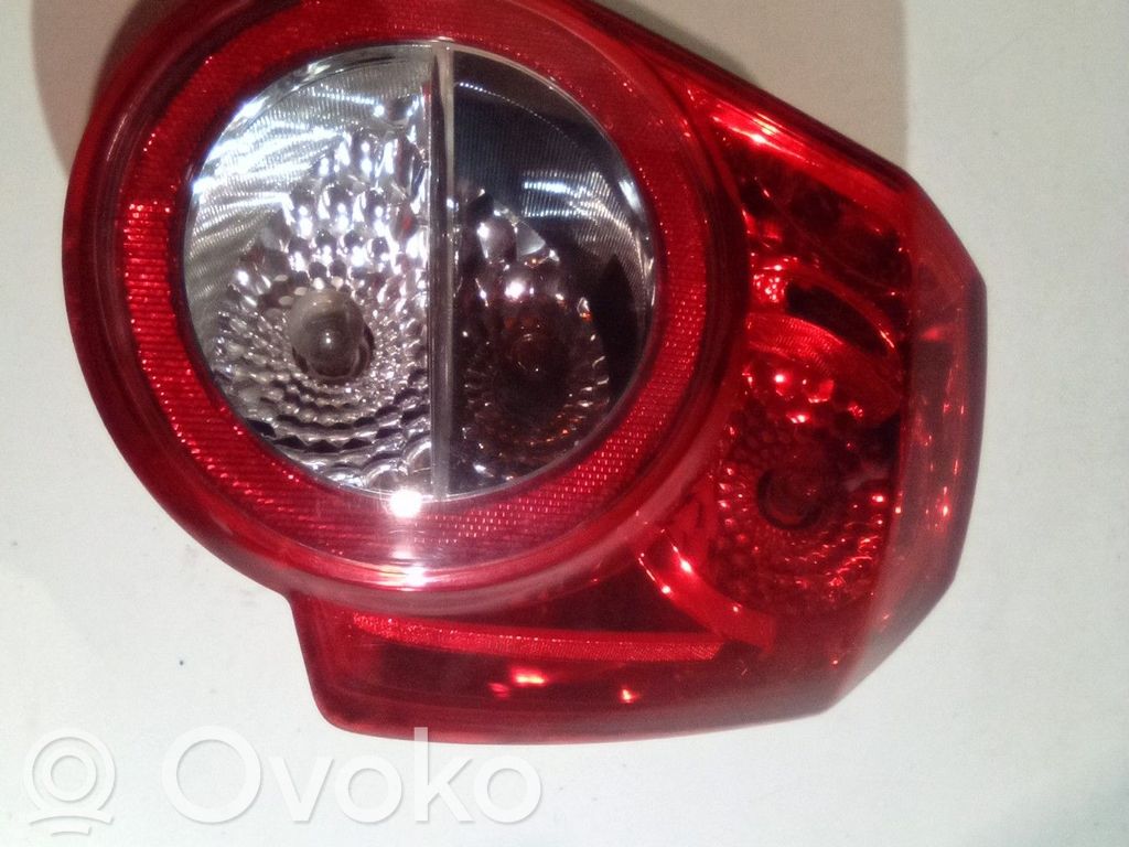 Chevrolet Aveo Aizmugurējais lukturis virsbūvē 