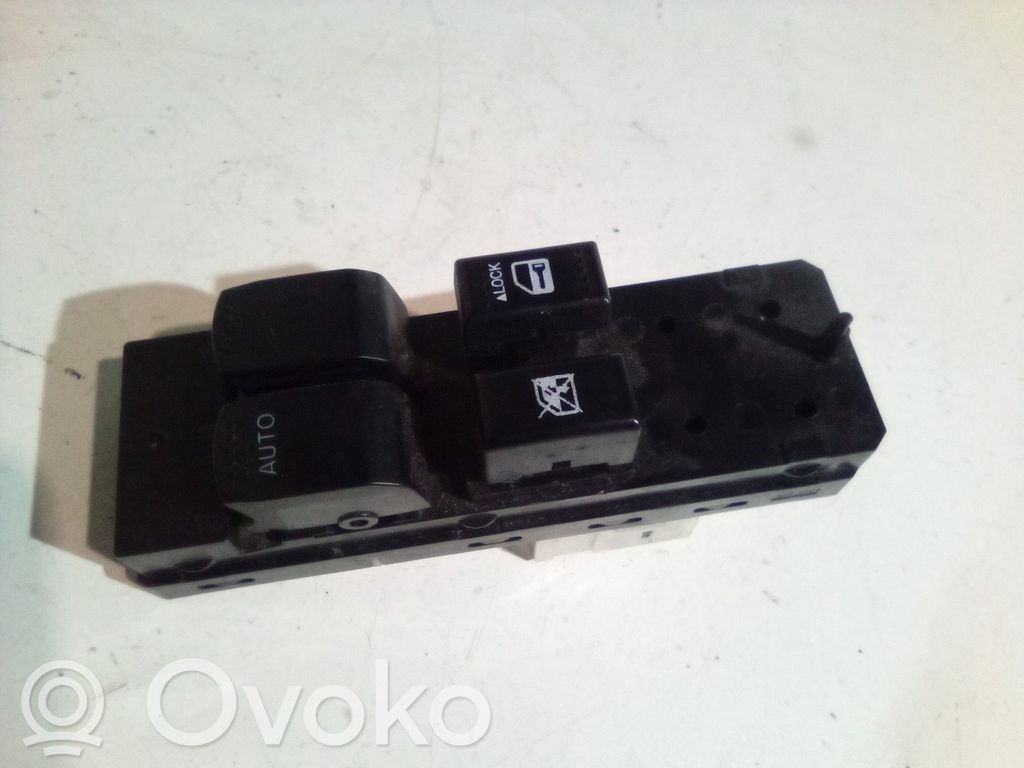 Electric window control switch   3799062J10