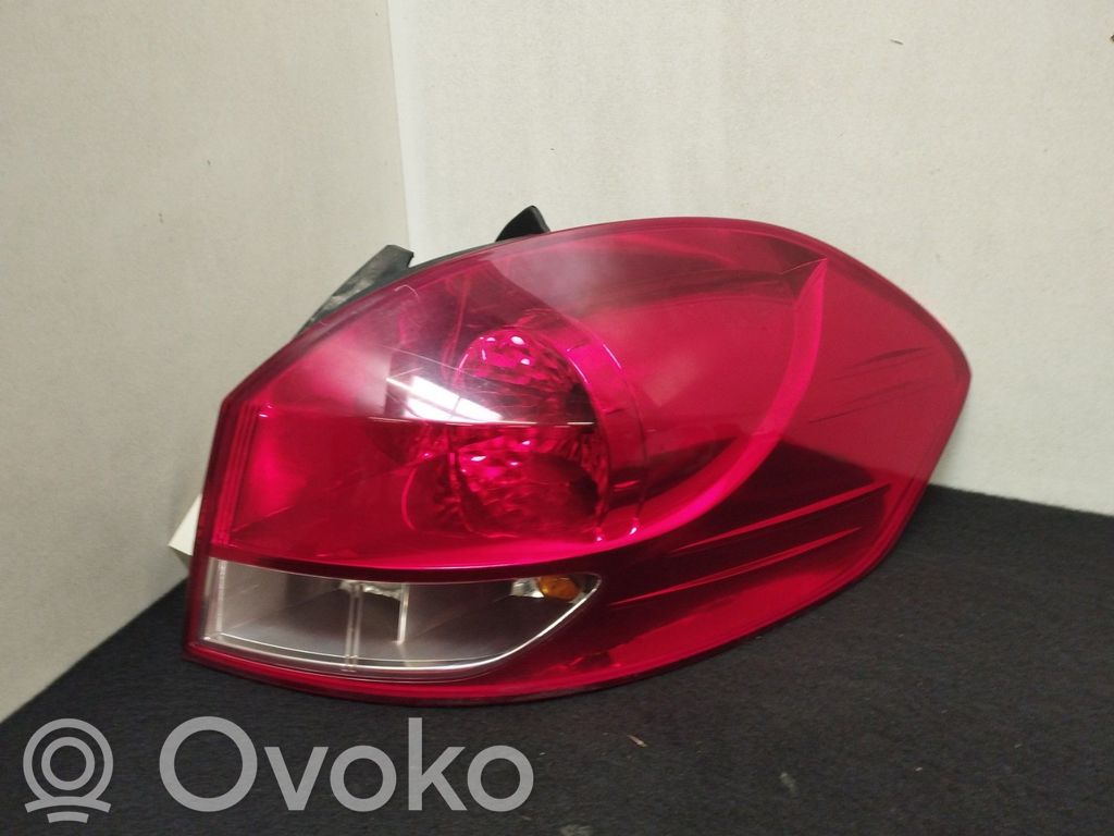 Renault Clio III Rear/tail lights 