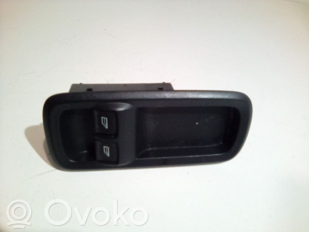 Ford Ka Electric window control switch 