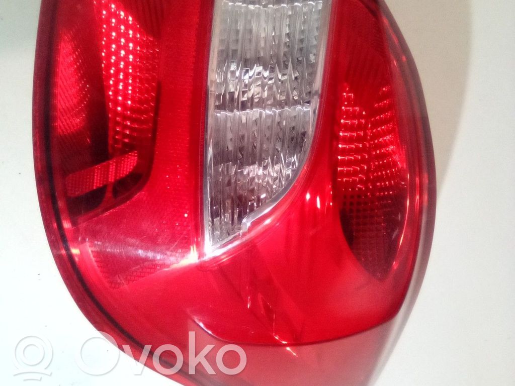 Takavalot   2248549