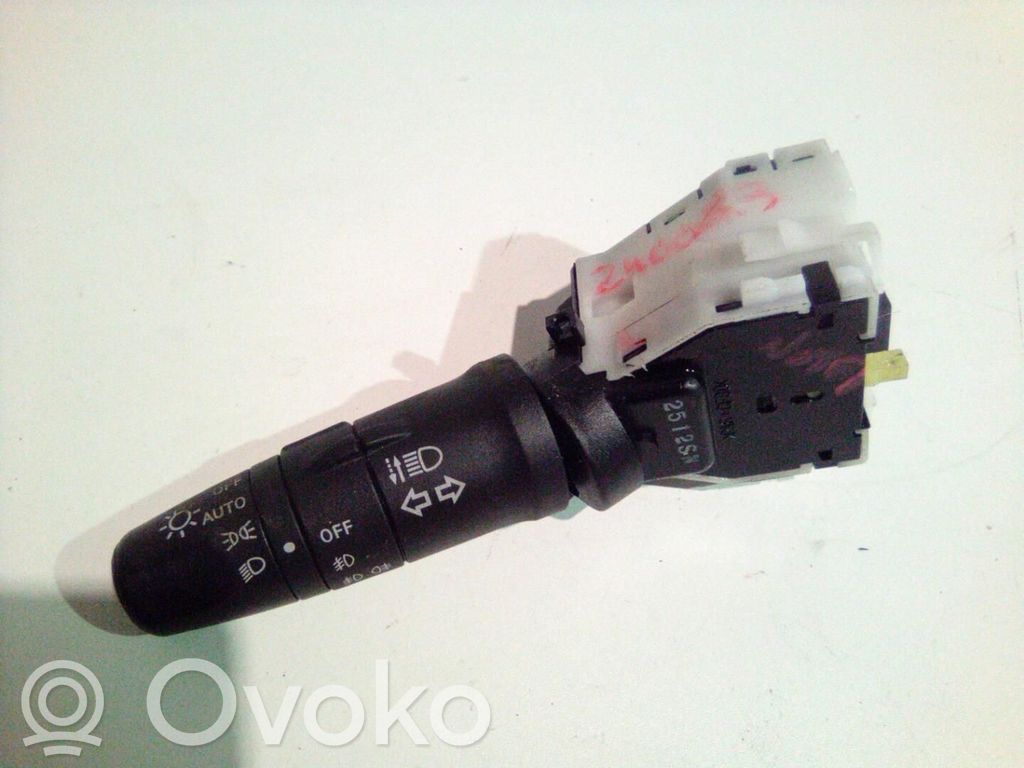 Nissan Note (E11) Indicator stalk 