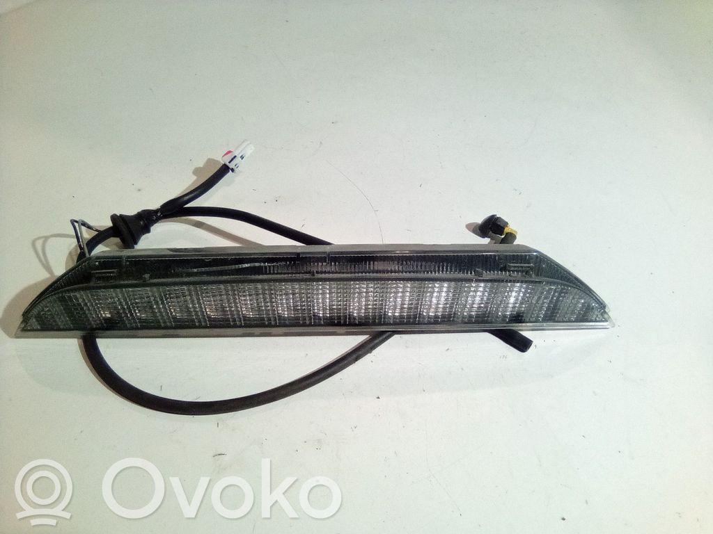 Mitsubishi ASX Third/center stoplight 