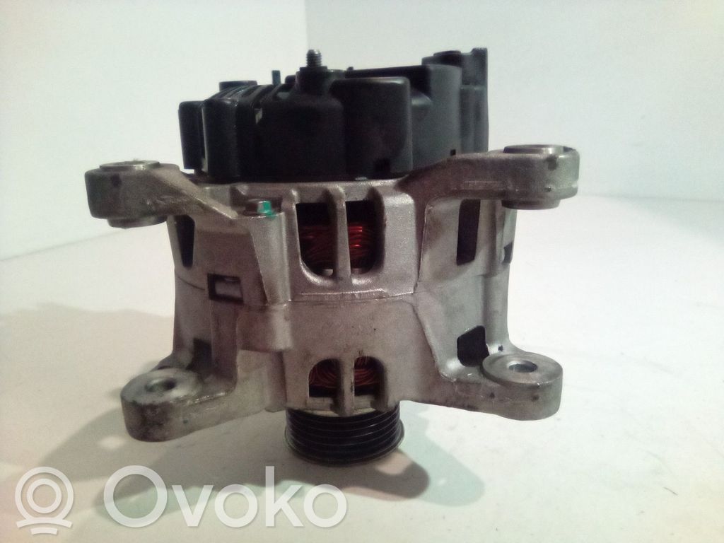 Dacia Sandero Generatore/alternatore 