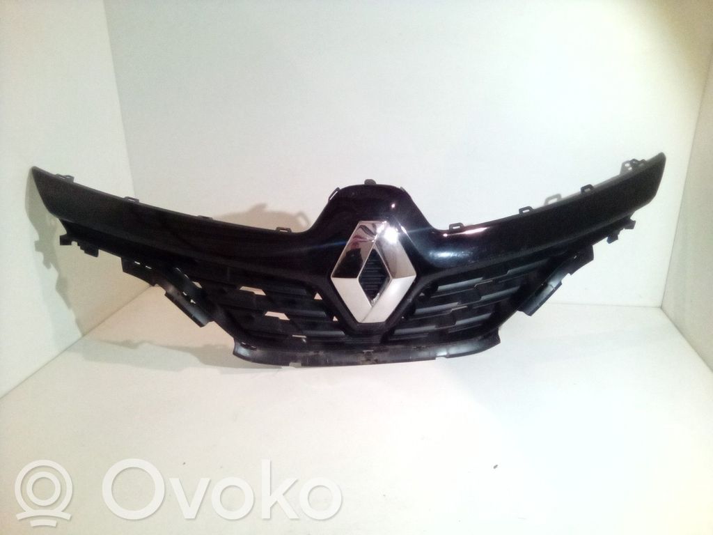 Renault Captur II Front grill 