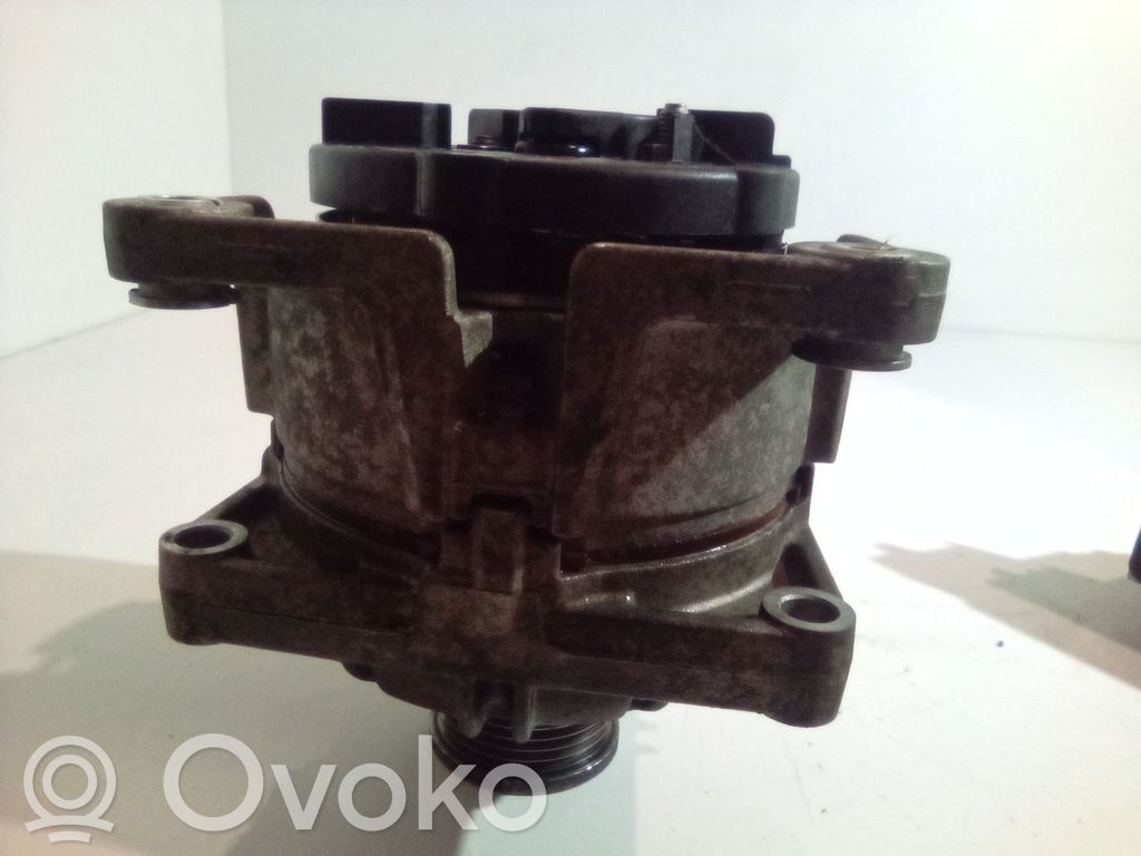 Opel Corsa D Generator/alternator 