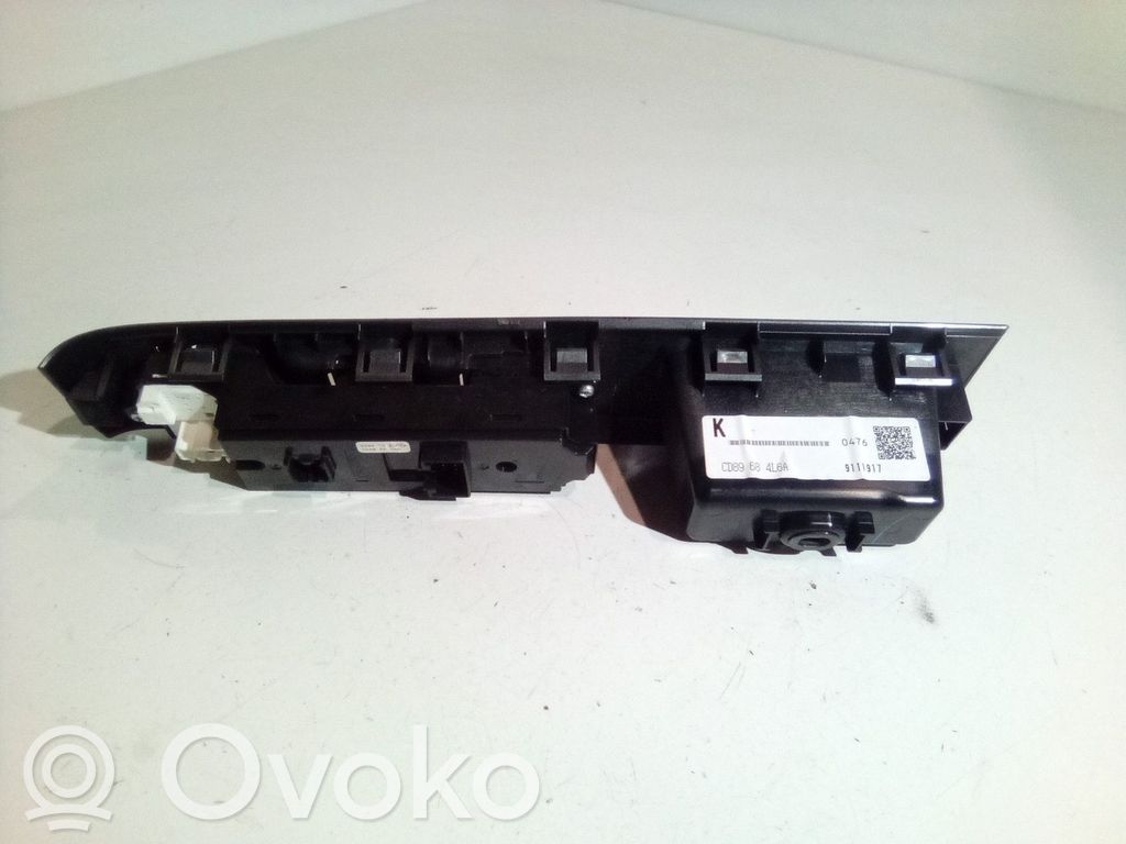 Mazda 5 Electric window control switch 