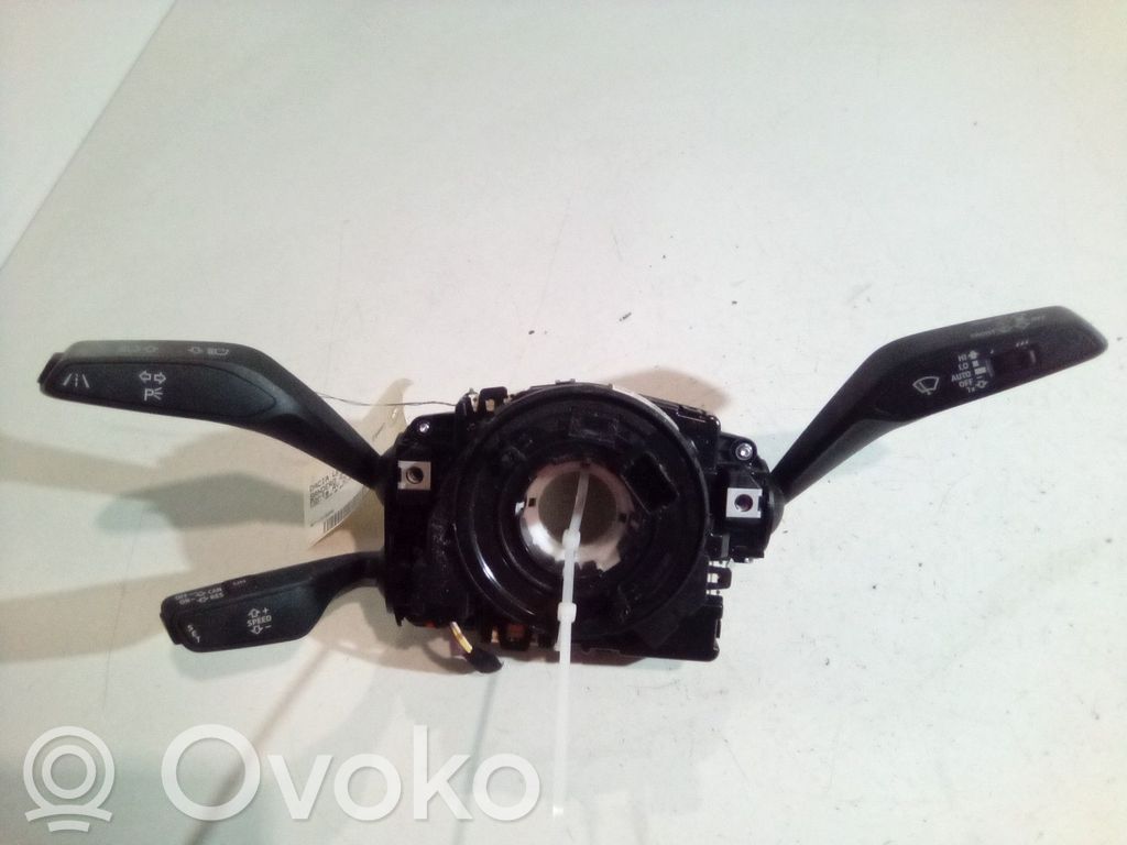 Audi A1 Commodo, commande essuie-glace/phare 