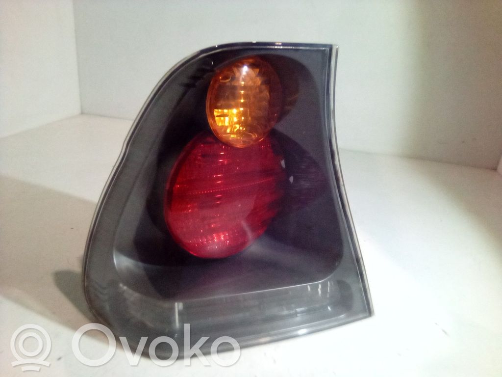 BMW 3 E46 Galinis žibintas kėbule 