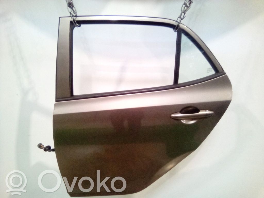 Galinės durys   77003G6000