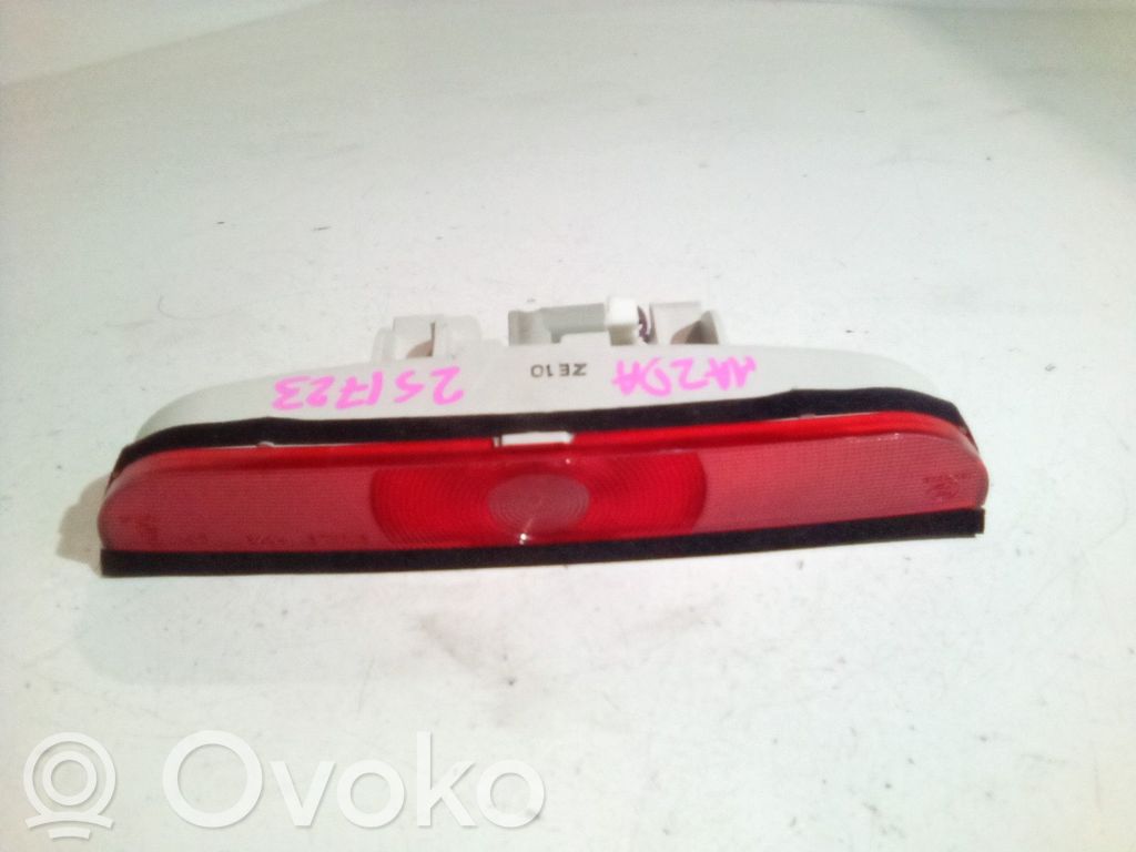 Mazda 3 II Third/center stoplight 