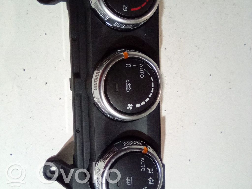 Mazda CX-3 Unité de contrôle climatique 