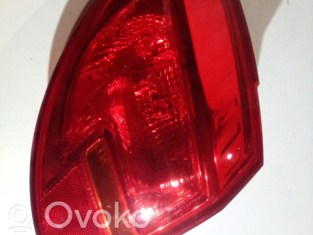 Opel Meriva B Galinis žibintas kėbule 