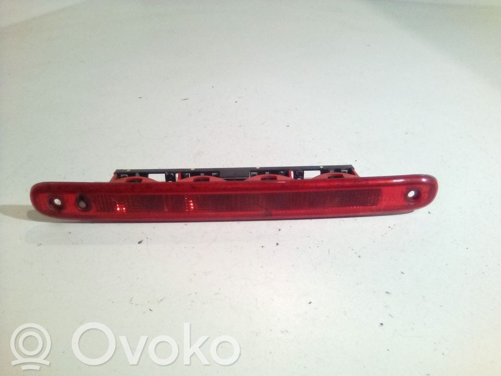 Peugeot 107 Lampă frână centrală 