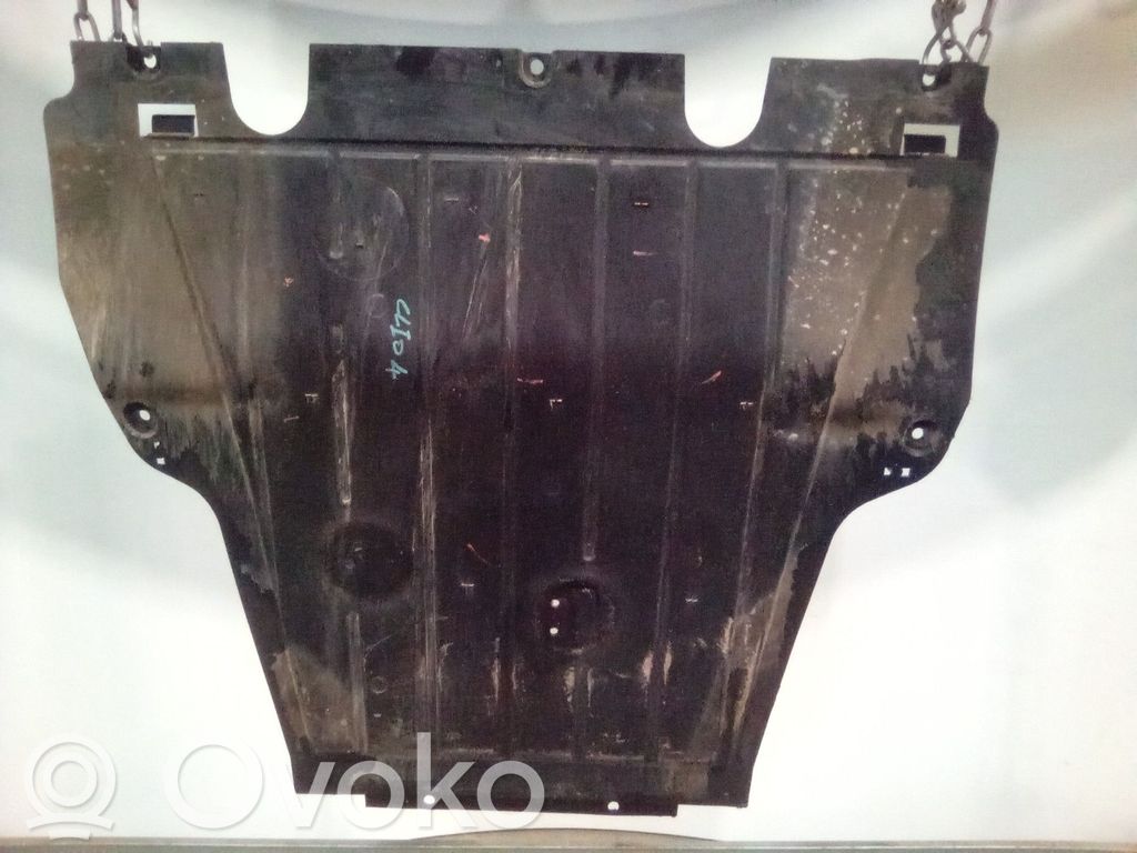 Renault Clio IV Engine splash shield/under tray 