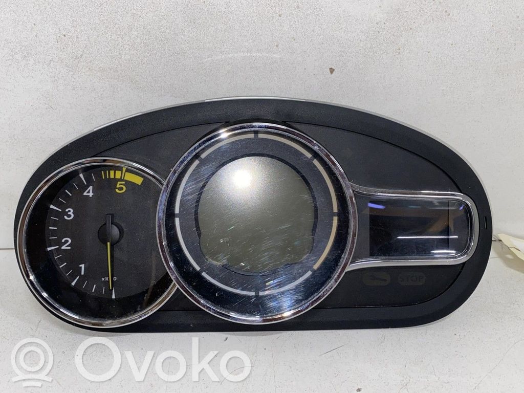 Renault Megane III Speedometer (instrument cluster) 