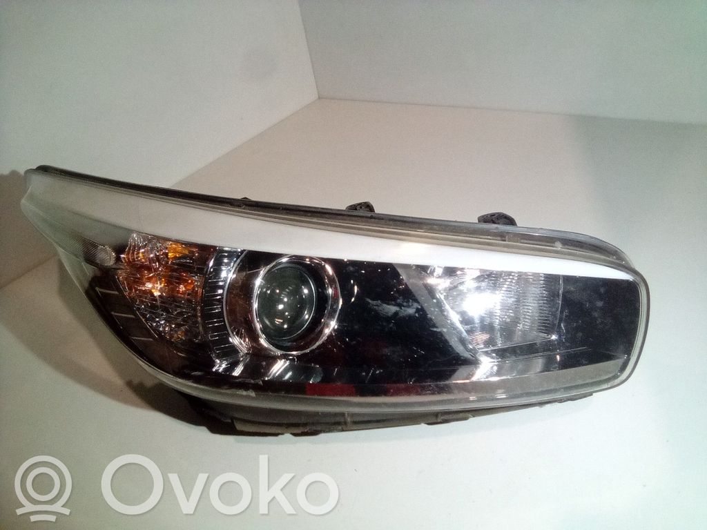 Scheinwerfer   92102A2010,92102A2010