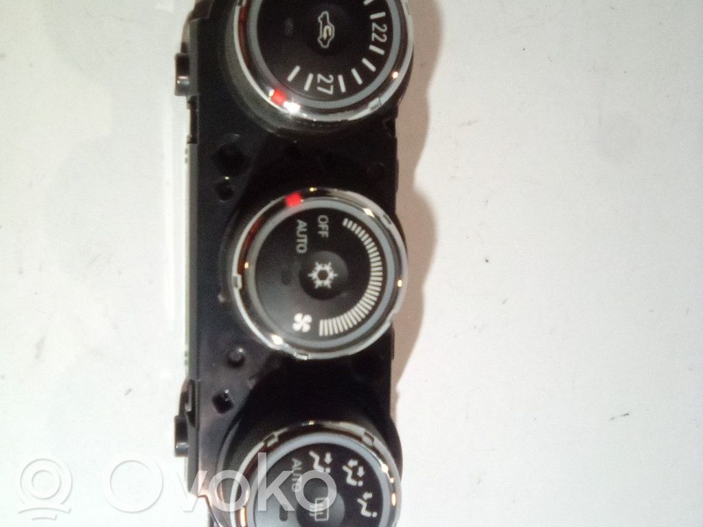 Peugeot 4008 Panel klimatyzacji 