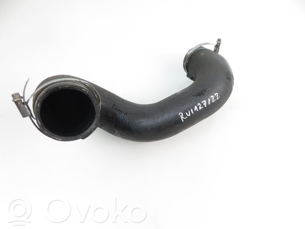 Intercooler hose/pipe