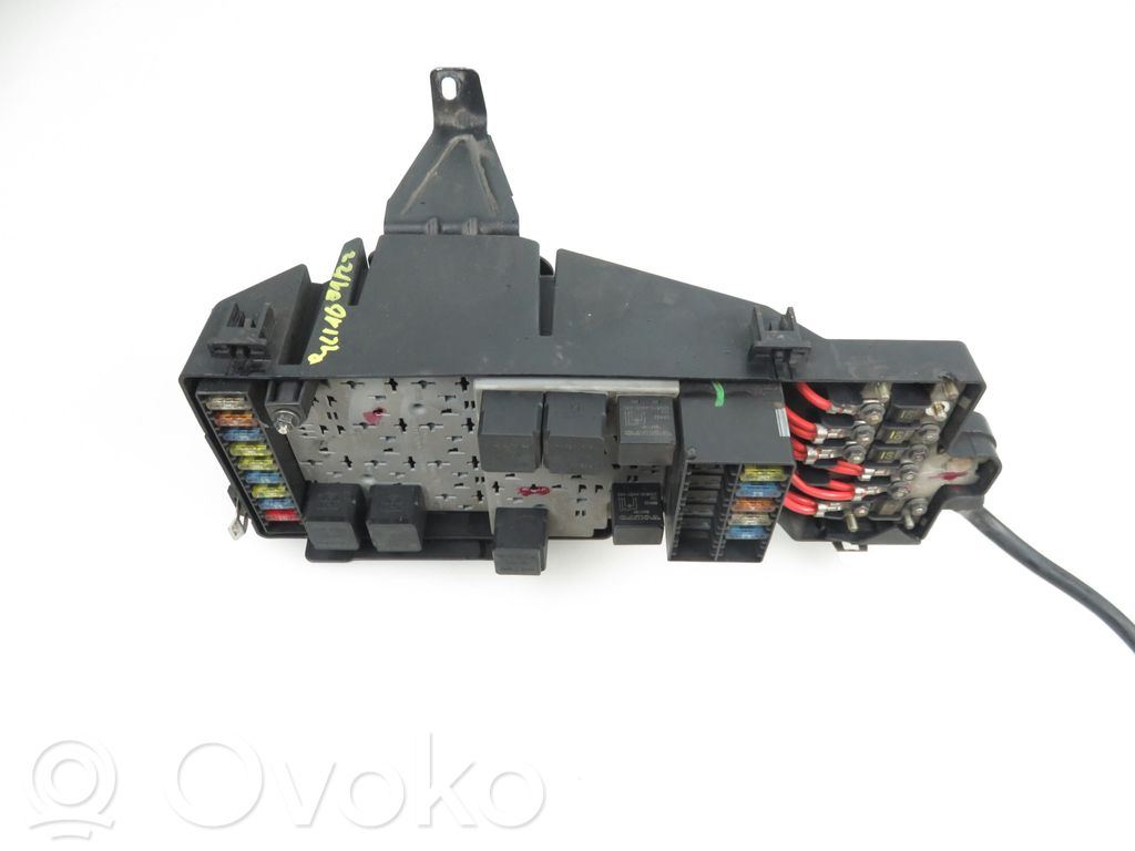 Fuse box set   9168986,9168986