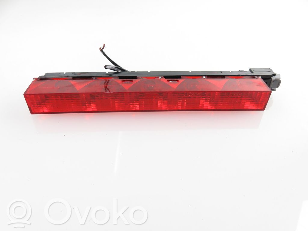 Third/center stoplight   1S7113A613A,1S7113A613A