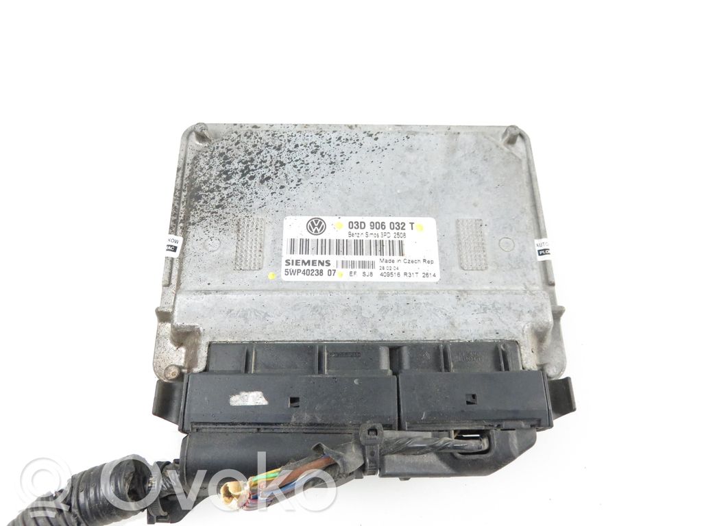 Volkswagen Polo IV 9N3 Engine control unit/module 