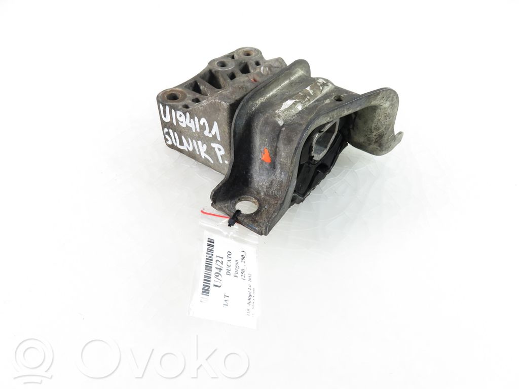 Fiat Ducato Engine mount vacuum valve 