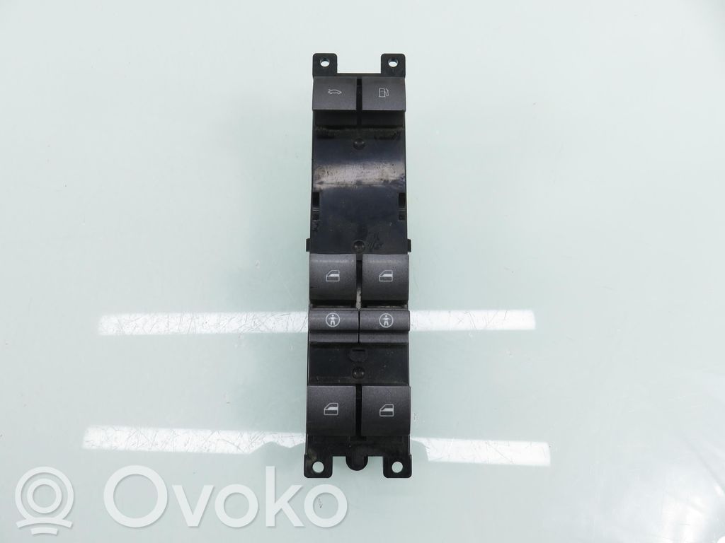Volkswagen Phaeton Electric window control switch 