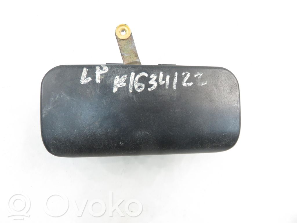 Manecilla externa puerta delantera   YC15V22401,YC15V22401