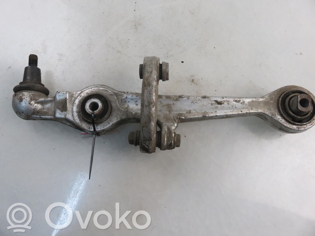Audi A4 S4 B5 8D Вилы 