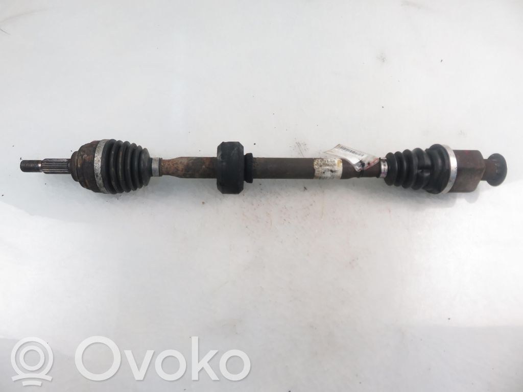 Priekinis pusašis   8200499306,8200499306
