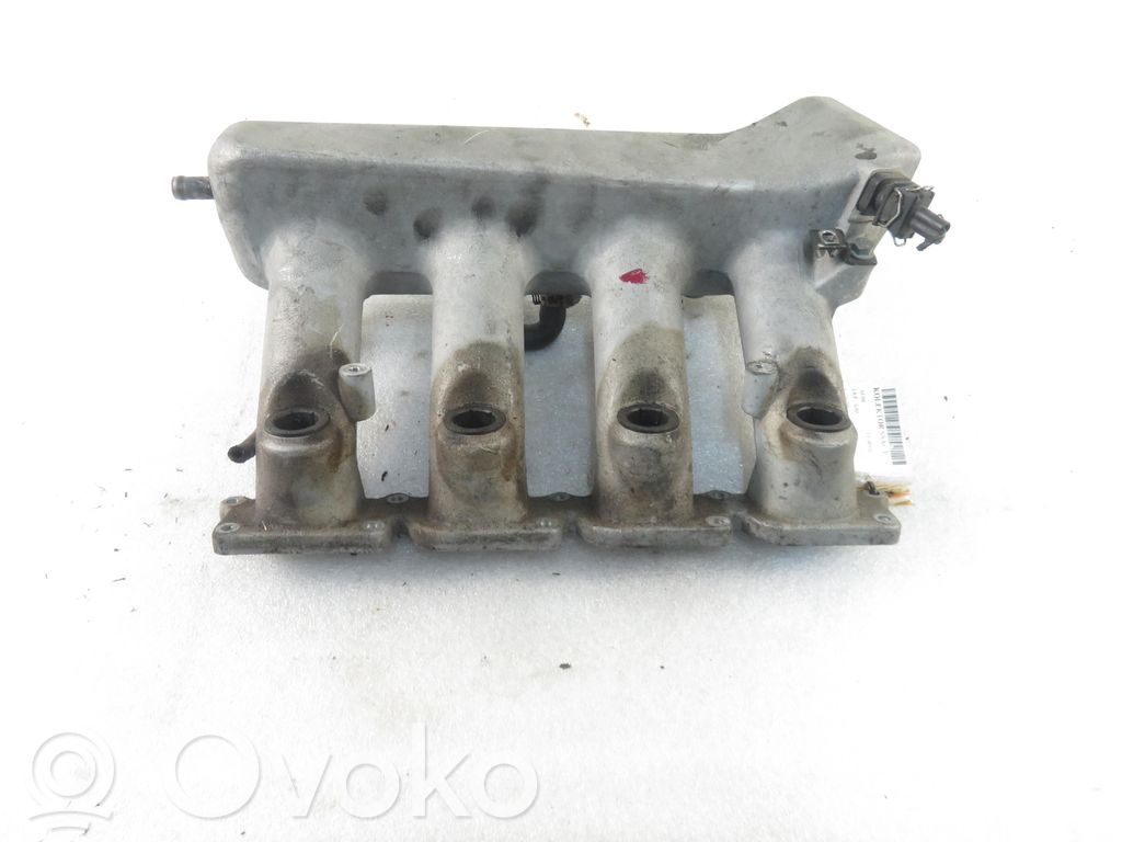 Kolektorius įsiurbimo   06A133223AQ,06A133223AQ