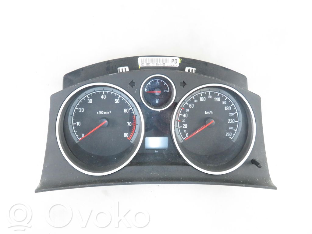 Opel Astra H Nopeusmittari (mittaristo) 